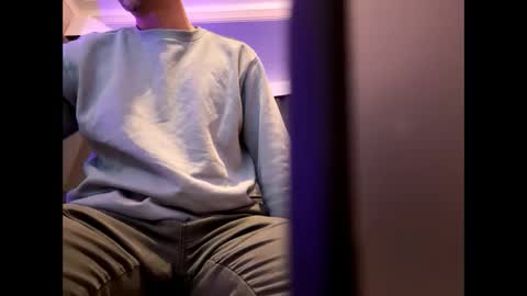 brucelogan80 online show from 11.23.25