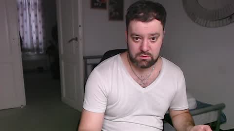 Snapshot of brucemf chatting on 01.06.25 Bruce online show from 01.06.25