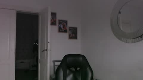 Snapshot of brucemf chatting on 01.23.25 Bruce online show from 01.23.25