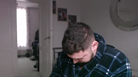 Snapshot of brucemf chatting on 02.05.25 Bruce online show from 02.05.25