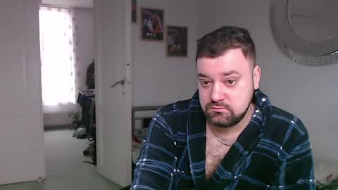 Snapshot of brucemf chatting on 02.06.25 Bruce online show from 02.06.25