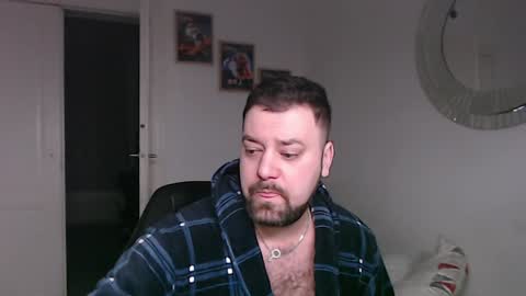 Snapshot of brucemf chatting on 02.07.25 Bruce online show from 02.07.25