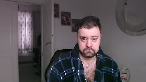 Snapshot of brucemf chatting on 02.08.25 Bruce online show from 02.08.25