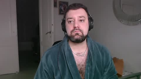 Snapshot of brucemf chatting on 02.09.25 Bruce online show from 02.09.25