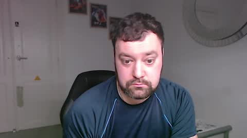 Snapshot of brucemf chatting on 03.08.25 Bruce online show from 03.08.25