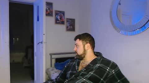 Snapshot of brucemf chatting on 03.08.25 Bruce online show from 03.08.25