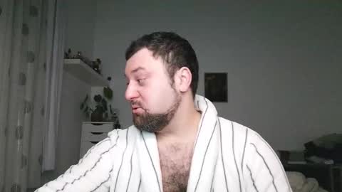 Snapshot of brucemf chatting on 09.30.25 Bruce online show from 09.30.25