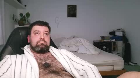 Snapshot of brucemf chatting on 10.03.25 Bruce online show from 10.03.25