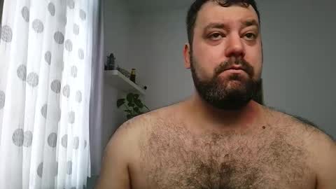 Snapshot of brucemf chatting on 11.09.25 Bruce online show from 11.09.25