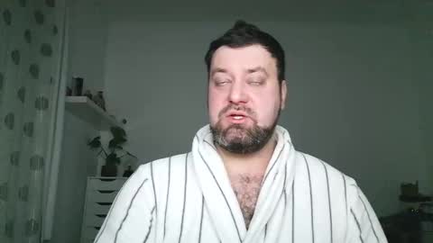 Snapshot of brucemf chatting on 12.02.25 Bruce online show from 12.02.25