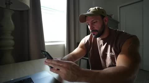 Snapshot of brucestryker chatting on 02.04.26 onlyfans BRUCESTRYKER online show from 02.04.26