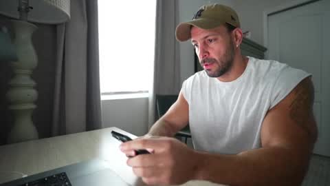 Snapshot of brucestryker chatting on 02.06.26 onlyfans BRUCESTRYKER online show from 02.06.26