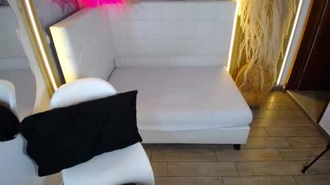 Bruja SCarlata online show from 01.17.26