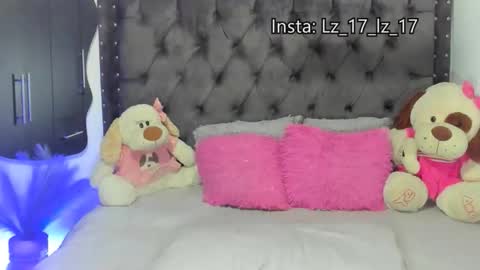 lizathomson online show from 10.17.25