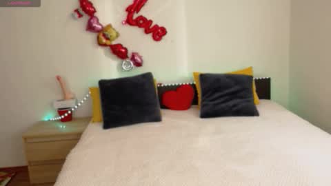 Ellis online show from 09.12.25