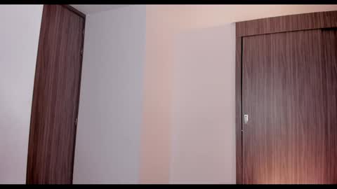 Snapshot of brunnahart chatting on 12.17.24 online show from 12.17.24