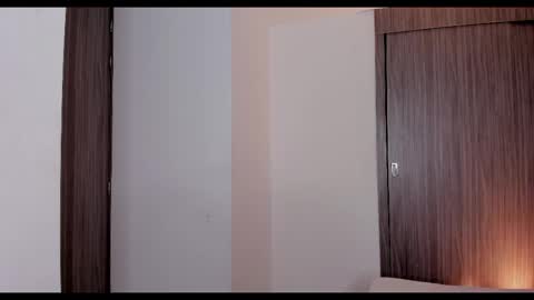 Snapshot of brunnahart chatting on 10.06.25 online show from 10.06.25