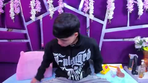 Snapshot of bruno_cruz chatting on 11.16.25 Bruno Cruz online show from 11.16.25