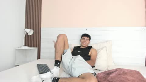 Snapshot of bruno_fox_ chatting on 07.16.26 Bruno online show from 07.16.26