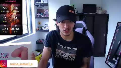 Snapshot of bruno_santos1 chatting on 06.26.26 Bruno online show from 06.26.26