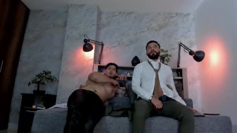 Andres Suarez online show from 12.20.25