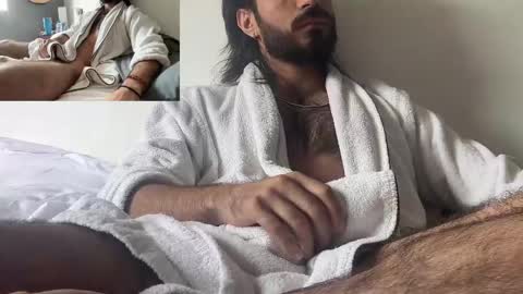 Sebastian online show from 05.04.26