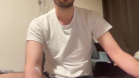 Snapshot of bruro chatting on 03.28.26 lvdy online show from 03.28.26