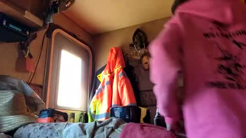 Steve... aka SkinnieDippin aka TimberTramp online show from 12.02.24