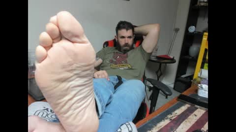 Snapshot of brutalmaster1983 chatting on 01.25.25 BRUTALMASTER1983 online show from 01.25.25