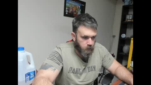 Snapshot of brutalmaster1983 chatting on 01.27.25 BRUTALMASTER1983 online show from 01.27.25