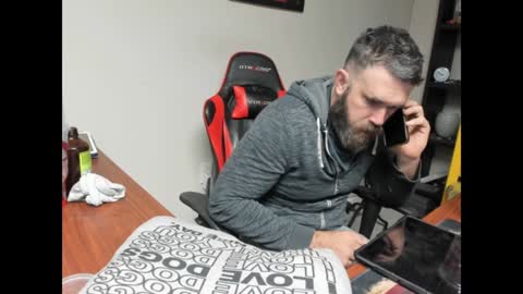 Snapshot of brutalmaster1983 chatting on 01.29.25 BRUTALMASTER1983 online show from 01.29.25