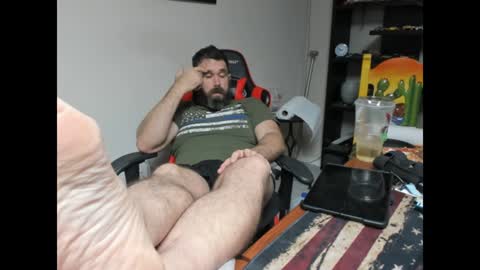 Snapshot of brutalmaster1983 chatting on 02.01.25 BRUTALMASTER1983 online show from 02.01.25