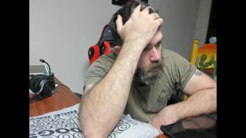 Snapshot of brutalmaster1983 chatting on 02.12.25 BRUTALMASTER1983 online show from 02.12.25