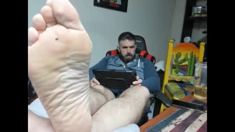 Snapshot of brutalmaster1983 chatting on 02.14.25 BRUTALMASTER1983 online show from 02.14.25