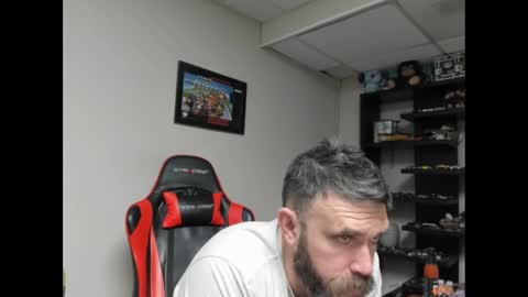 Snapshot of brutalmaster1983 chatting on 02.21.25 BRUTALMASTER1983 online show from 02.21.25