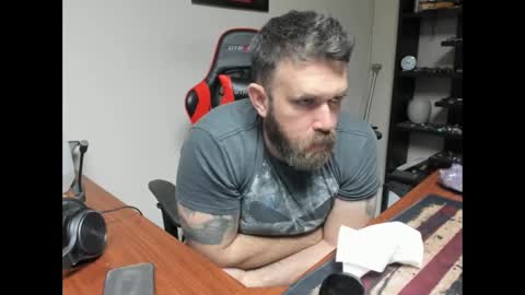 Snapshot of brutalmaster1983 chatting on 02.28.25 BRUTALMASTER1983 online show from 02.28.25