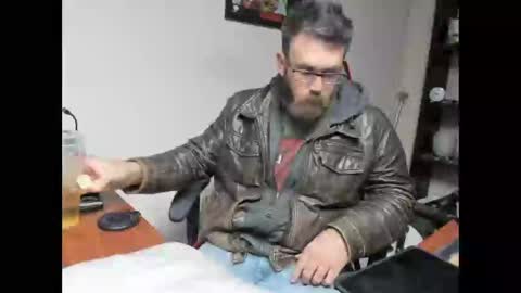 Snapshot of brutalmaster1983 chatting on 03.07.25 BRUTALMASTER1983 online show from 03.07.25