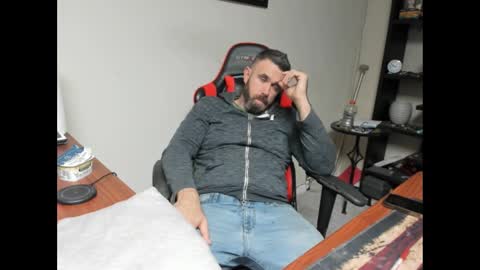 Snapshot of brutalmaster1983 chatting on 03.11.25 BRUTALMASTER1983 online show from 03.11.25