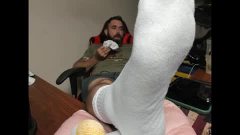 Snapshot of brutalmaster1983 chatting on 09.12.25 BRUTALMASTER1983 online show from 09.12.25