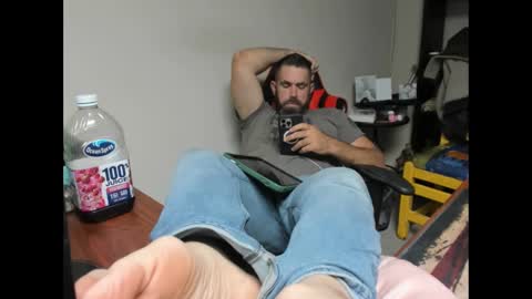 Snapshot of brutalmaster1983 chatting on 09.19.25 BRUTALMASTER1983 online show from 09.19.25