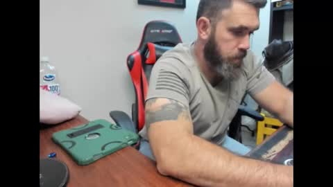 Snapshot of brutalmaster1983 chatting on 10.03.25 BRUTALMASTER1983 online show from 10.03.25