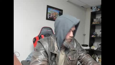 Snapshot of brutalmaster1983 chatting on 11.23.25 BRUTALMASTER1983 online show from 11.23.25