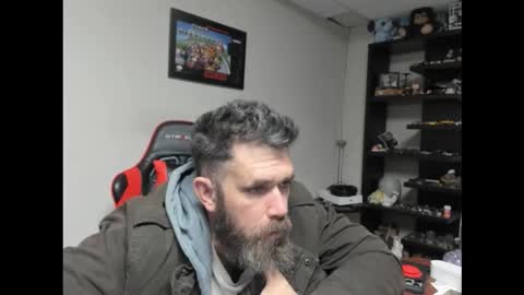 Snapshot of brutalmaster1983 chatting on 12.14.25 BRUTALMASTER1983 online show from 12.14.25