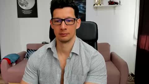 Brutus K online show from 03.07.25