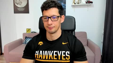 Brutus K online show from 11.18.25