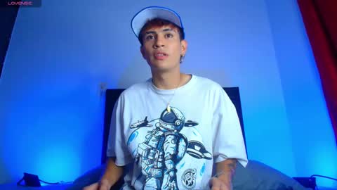 BRYAM INDEPENDENT MODEL online show from 11.02.25