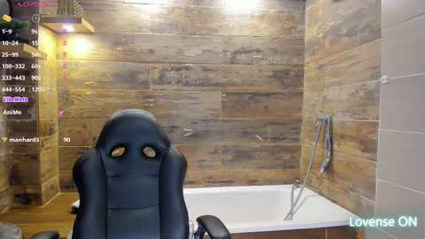 B R Y C E  online show from 03.12.25