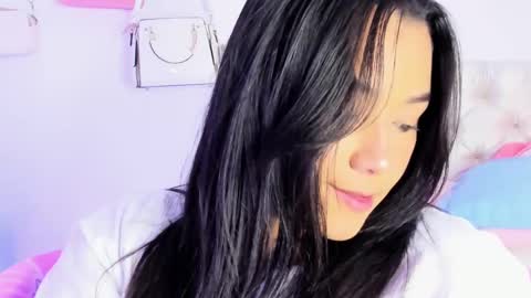 Carly     online show from 02.20.25