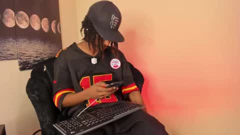 Bryxon  online show from 03.11.25