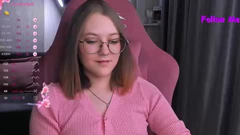 Snapshot of bubble_bunny chatting on 02.08.25 Ruby online show from 02.08.25